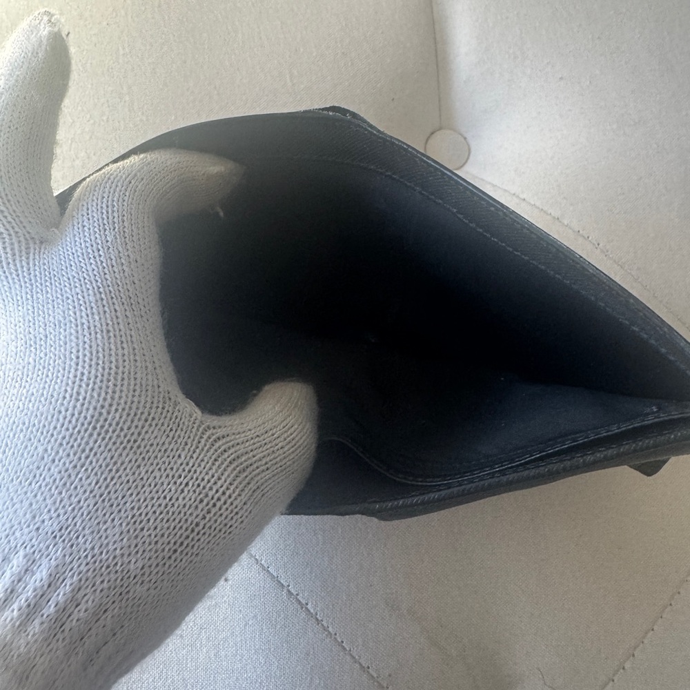 Authentic Prada Wallet - Picture 5 of 12